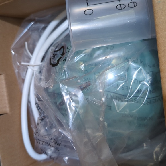 Brentwood Egg Cooker - Picture 2 of 3